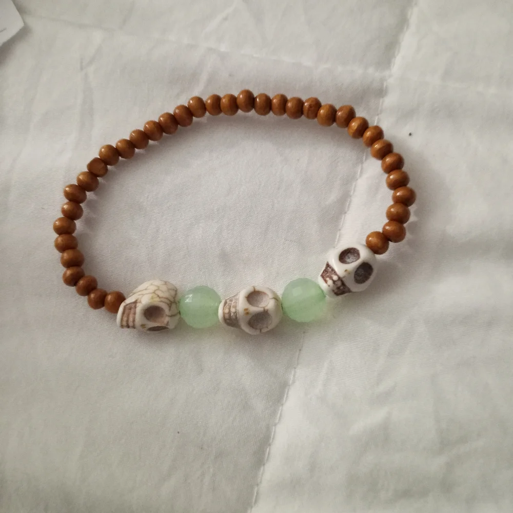Hand Crafted Skull Gothic aromatherapy essential oils diffuser bracelet New